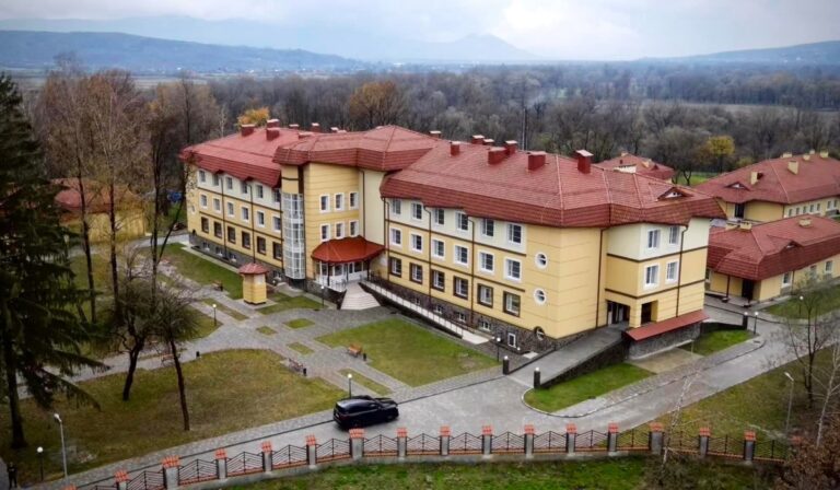 Korszerű tuberkulózis-kórházat építettek Alsóapsán