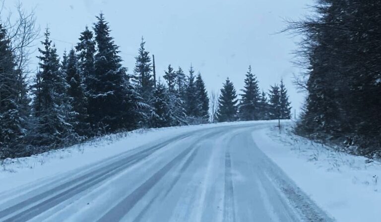 Kárpátalja ma: fehérbe öltözött az Uzsoki hágó