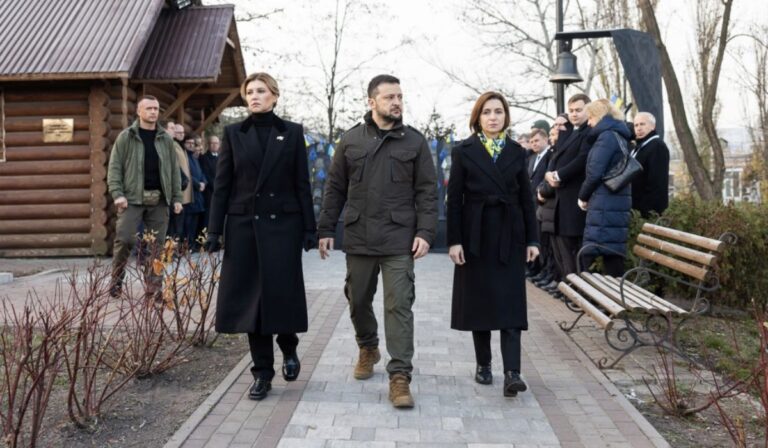 Kijevbe látogatott a moldovai államfő