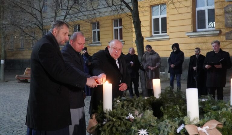 Az öröm gyertyája is meggyulladt Beregszászban