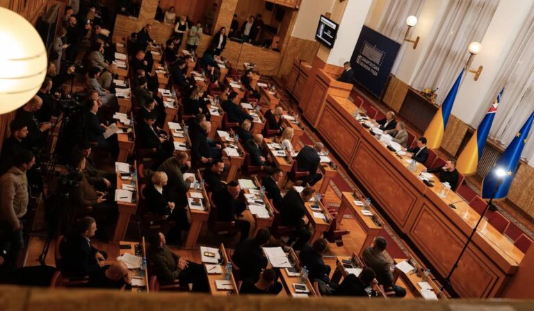 A Kárpátaljai Megyei Tanács 13. ülése