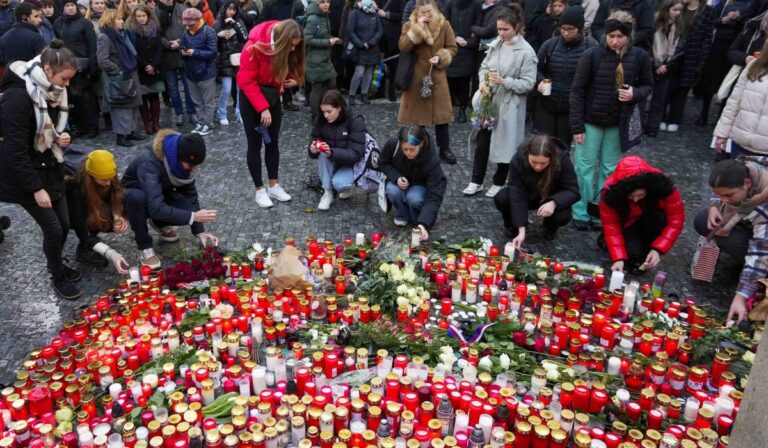 Prágai tömeggyilkosság: szombatra gyásznapot hirdettek az egész országban
