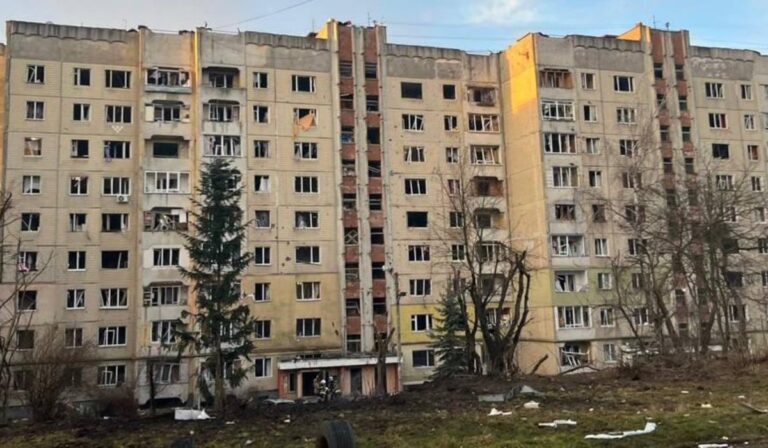 Légitámadás érte Lemberget péntek reggel