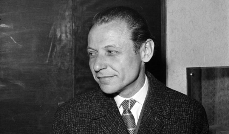 Váci Mihály