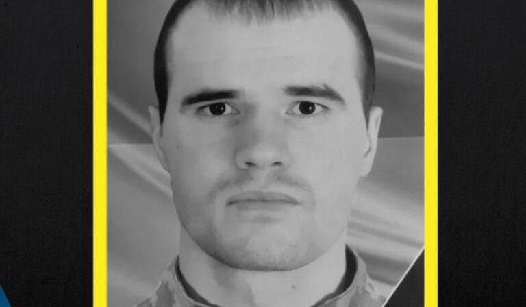 Katonatemetésre készülnek Munkácson