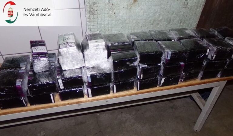 Több mint 300 doboz ukrán cigarettát foglaltak le Lónyánál