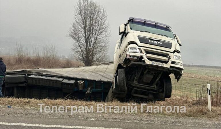 Baleset Huszt mellett