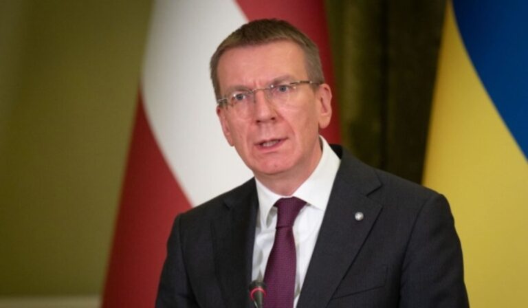 Lett elnök: a Nyugatnak a végső győzelemig támogatnia kell Ukrajnát