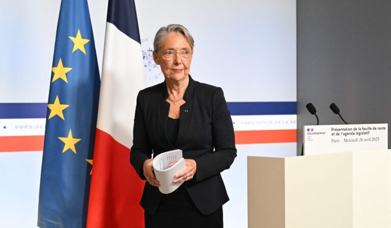 Lemondott a francia miniszterelnök