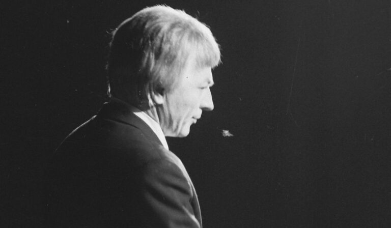 Nagy László költő