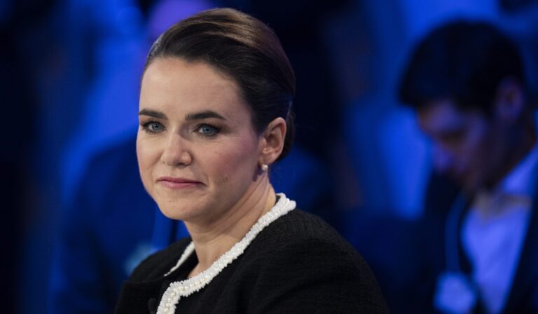 Novák: meg kell akadályozni az ukrajnai háború eszkalációját