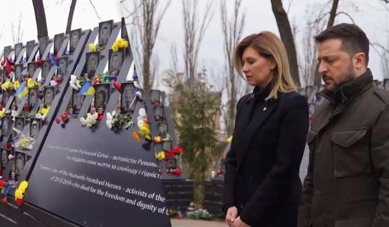 A Mennyei Század hőseinek emléke előtt tisztelegtek Ukrajnában