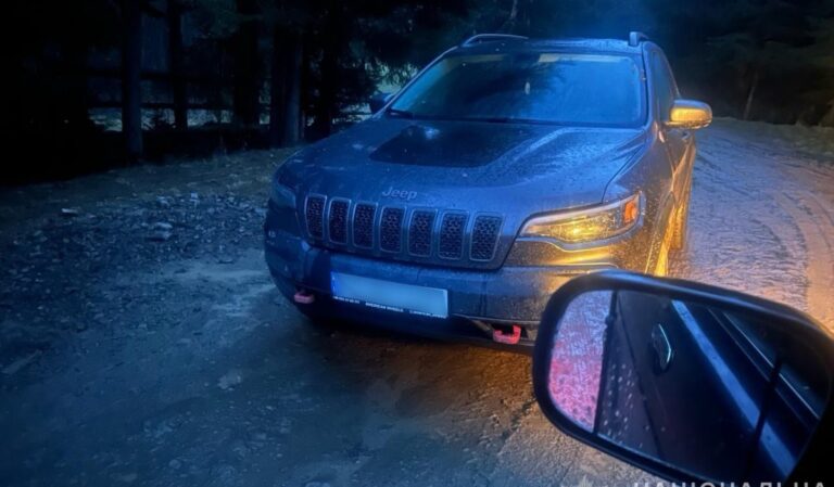 Autótolvajokat vettek őrizetbe a Rahói járásban