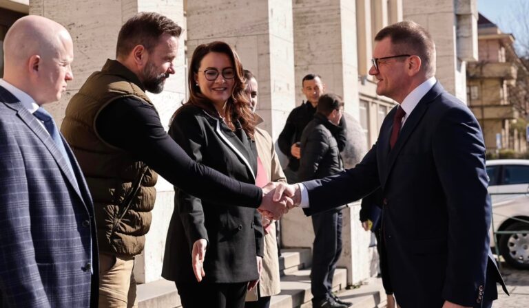 Kárpátaljára érkezett az ukrán és a szlovák miniszterelnök-helyettes