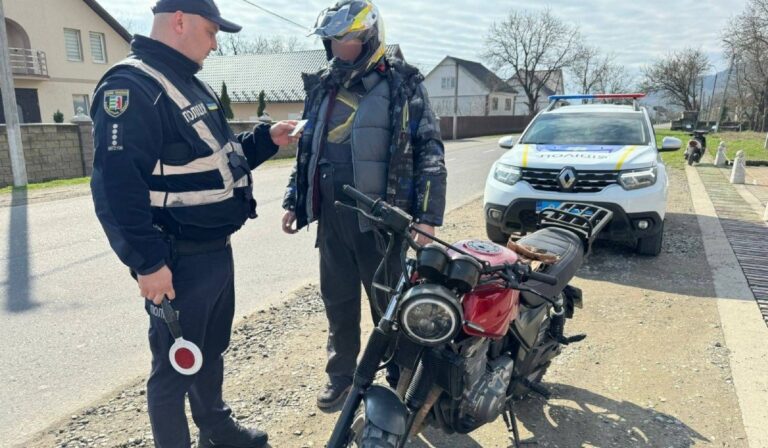 Fokozottan ellenőrzik a motorosokat Kárpátalján
