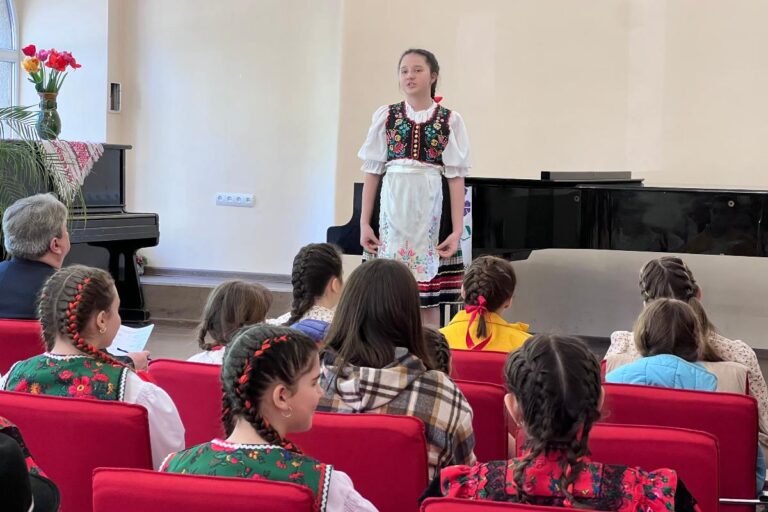 Sikeresen zajlott a Pacsirta Megyei Magyar Népdaléneklési Verseny