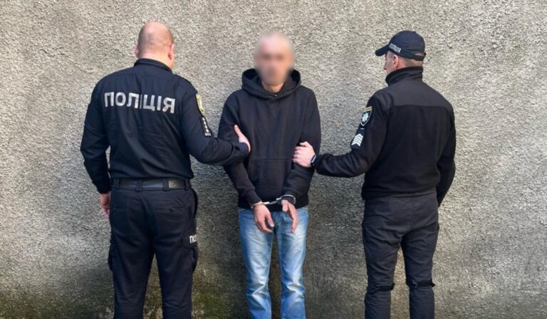 Ismerősét késelte meg egy férfi a Técsői járásban