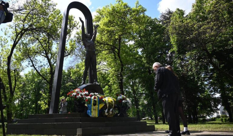 В Ужгороді вшанували пам’ять ліквідаторів аварії на ЧАЕС