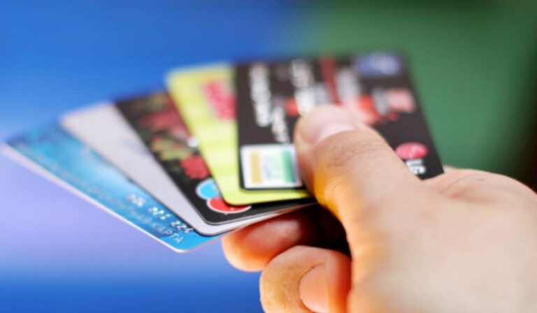 Csalókra figyelmeztet az Ukrán Nemzeti Bank