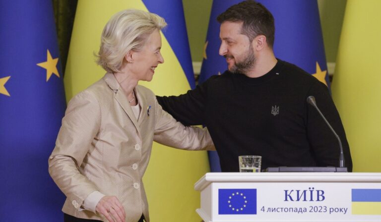 Zelenszkij: meg kell kezdeni az EU-csatlakozási tárgyalásokat
