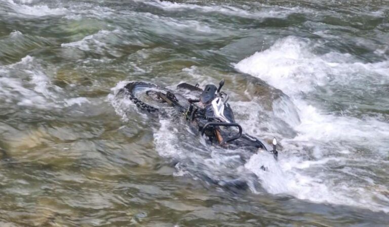 Tizenhét éves motoros vesztette életét egy balesetben