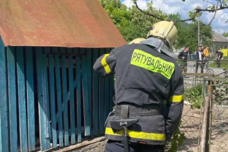 Kútba esett egy nő az Ungvári járásban