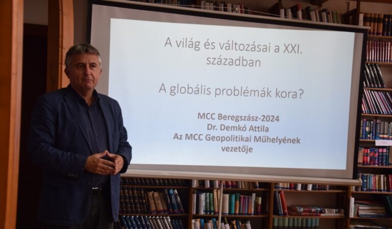 Demkó Attila előadása a Rákóczi-főiskolán