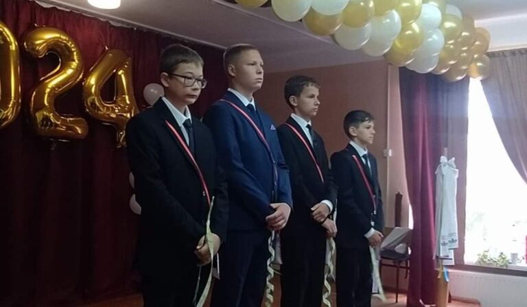 Ballagás a Beregújfalui Gimnáziumban