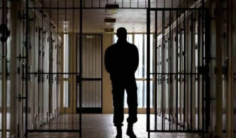 Elfogadták az elítéltek mozgósításáról szóló törvénytervezetet