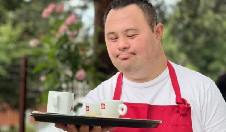 Inkluzív kávézó nyílt Ungváron