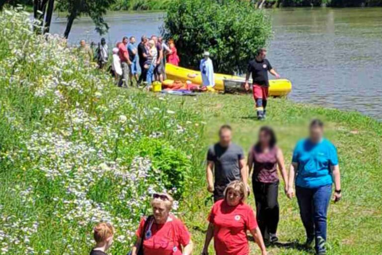Több kiskorú is az Ung folyóba zuhant raftingolás közben