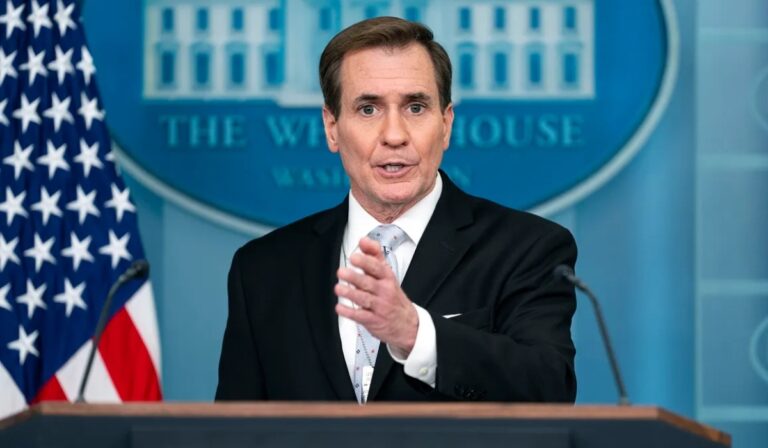 Kirby: a NATO-csatlakozáshoz Ukrajnának meg kell nyernie a háborút