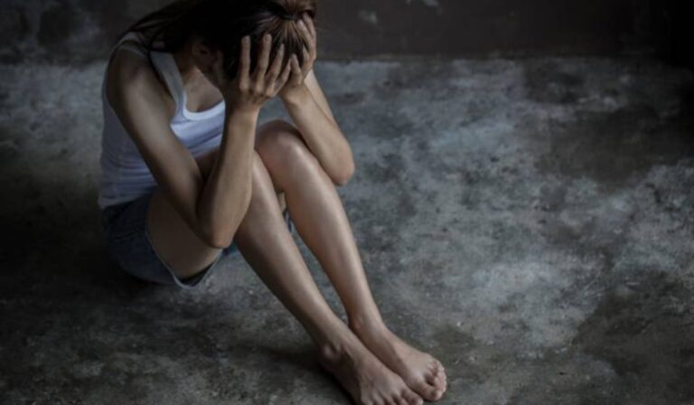 Megerőszakoltak egy 13 éves lányt Kárpátalján