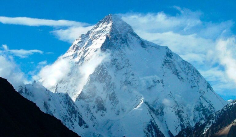Lezuhant két japán hegymászó a K2 meghódítása közben