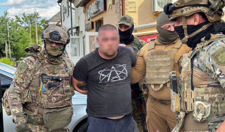 Kábítószer-kereskedő csoportot lepleztek le Kárpátalján