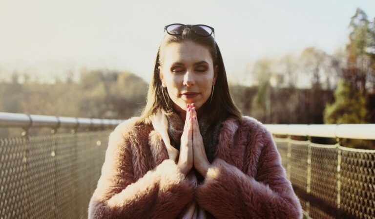 A hálaadás oltáránál