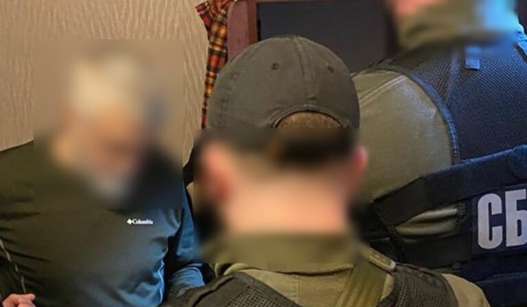 Őrizetbe vettek egy képviselőt Kárpátalján a szlovák határ közelében