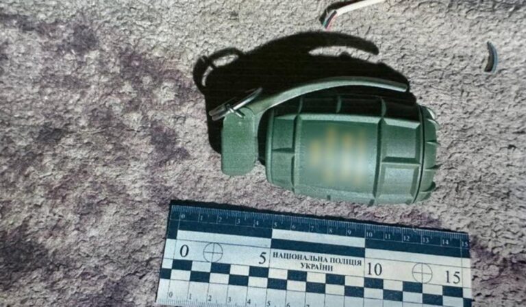 Gránátot dobtak egy TCK-s édesanyjának udvarára