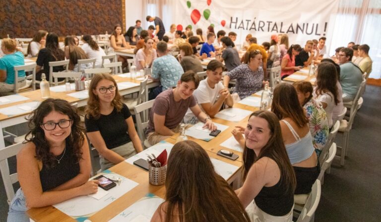 Noszvajon táboroznak a Határtalanul Középiskolai Vetélkedő legjobbjai