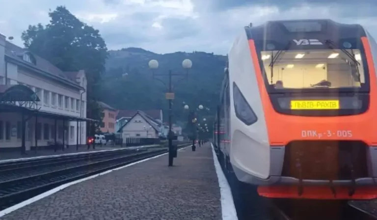 Változik a Lemberg–Rahó vonatjárat útvonala