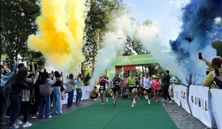 Csaknem 2,5 millió hrivnya gyűlt össze a munkácsi félmaratonon