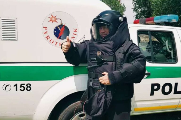 Csütörtökön reggel is bombariadó volt több szlovák iskolában