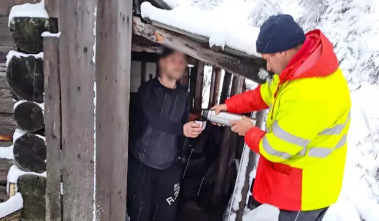 Eltévedt egy turista a Hoverlánál