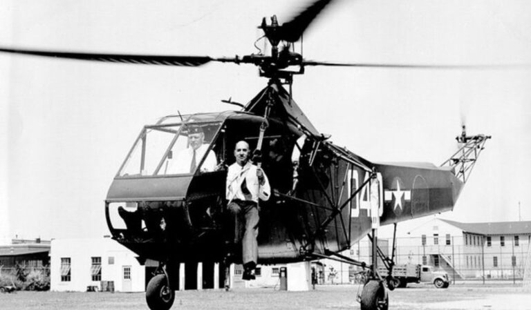 Első tesztrepülőgépét még összetörte a helikopter feltalálója, Igor Sikorsky