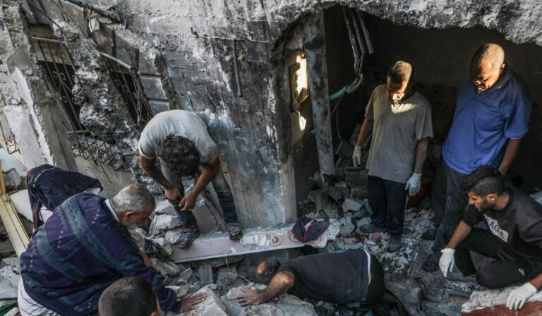 Harmincan haltak meg izraeli légicsapásokban a Gázai övezetben