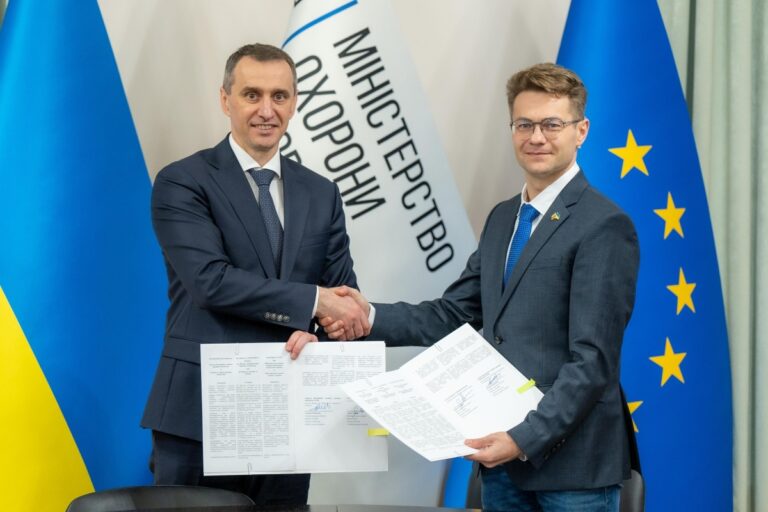 Újabb egészségügyi megállapodást kötött Ukrajna  
