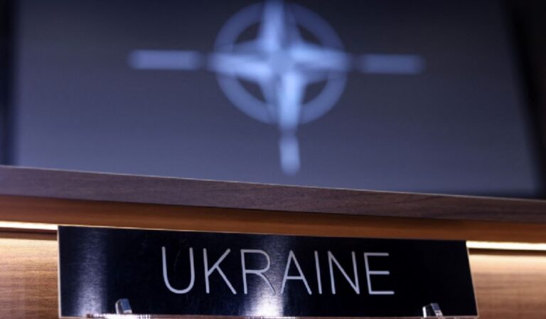 Ukrán külügy: alternatív NATO-tagság nem felel meg Ukrajnának