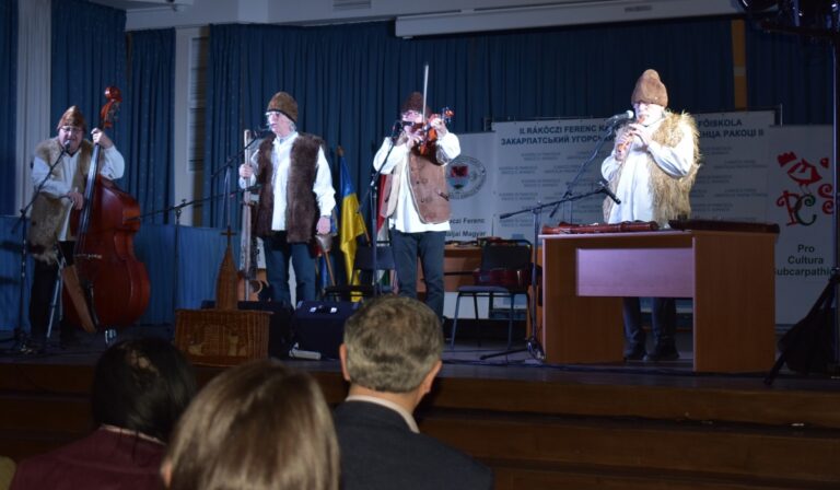 Kaláka Concert in Beregszász