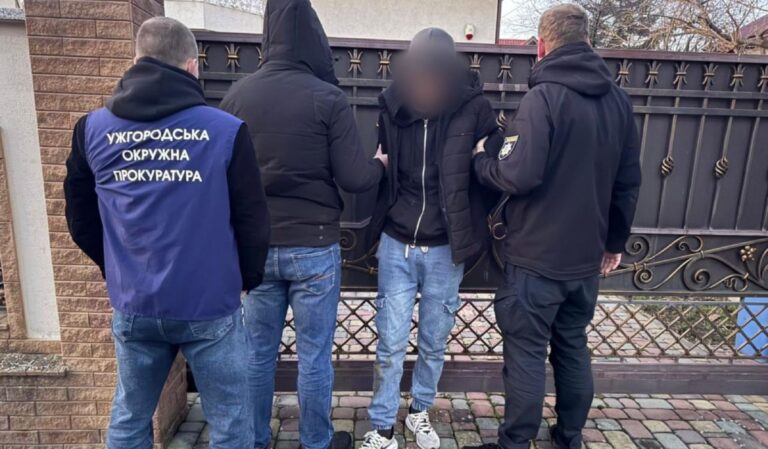 Kábítószer-kereskedőt tartóztattak le Ungváron