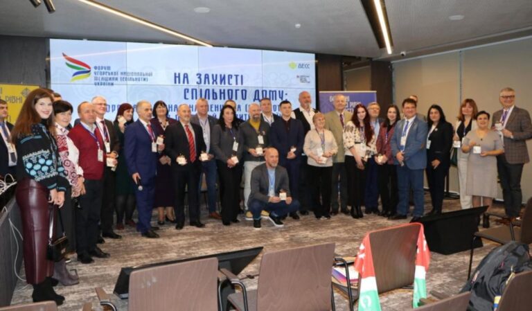 Az ukrajnai magyar kisebbség helyzetét vitatták meg Ungváron